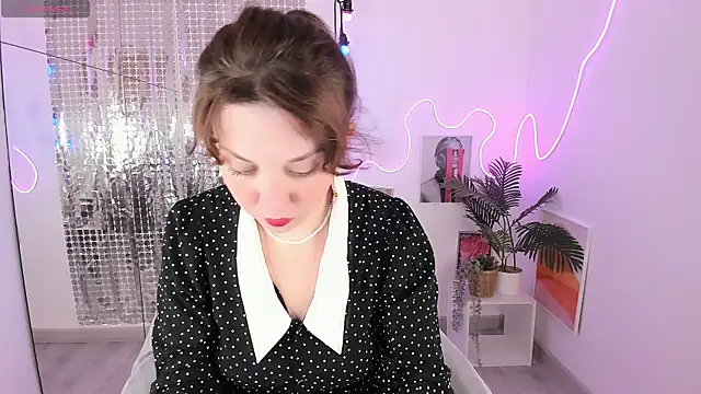 MargaretFatal online show from 07-09-26, 05:44