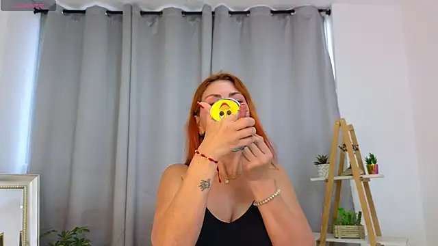 bella  adams online show from 02-06-25, 08:02