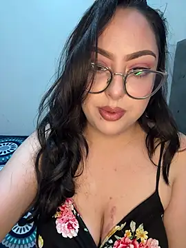 MileyGia online show from 02-13-26, 12:17