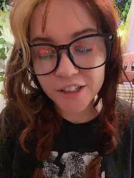 JennKenobi online show from 07-28-26, 12:48