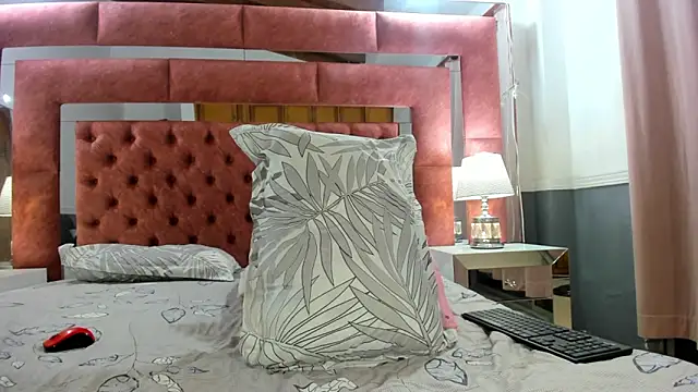 briana wonder69xxx online show from 03-04-25, 04:27