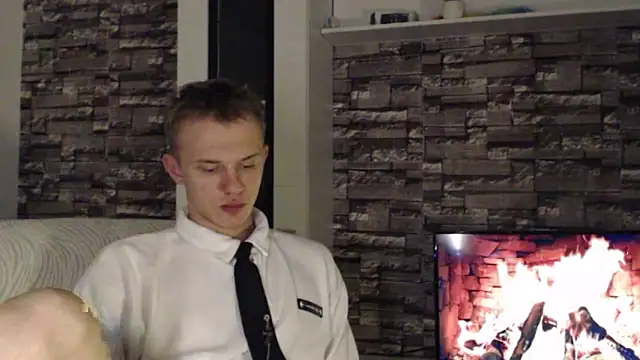 andrew bjorn online show from 11-04-25, 08:19