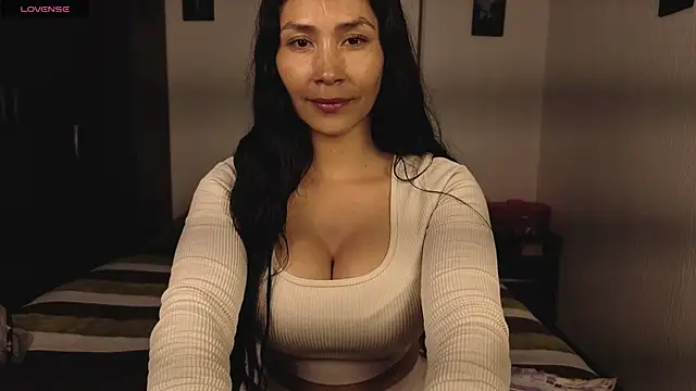 Angela isabella online show from 07-15-26, 10:48
