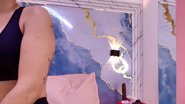 Snapshot of lorrayne_ chatting on 10-04-25, 12:14 lorrayne online show from 10-04-25, 12:14