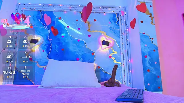 Snapshot of lorrayne_ chatting on 02-14-26, 12:13 lorrayne online show from 02-14-26, 12:13