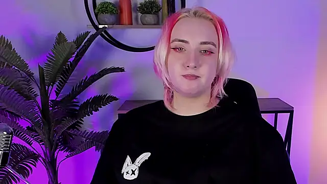 AsheLucker online show from 02-16-25, 11:48