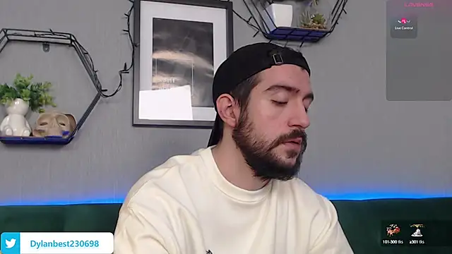 Dylan Best online show from 12-24-24, 07:28