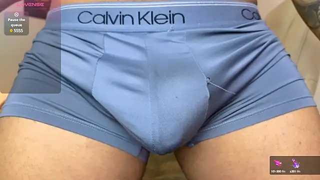 Snapshot of jordylatin20 chatting on 02-08-25, 11:24 jordylatin20 online show from 02-08-25, 11:24