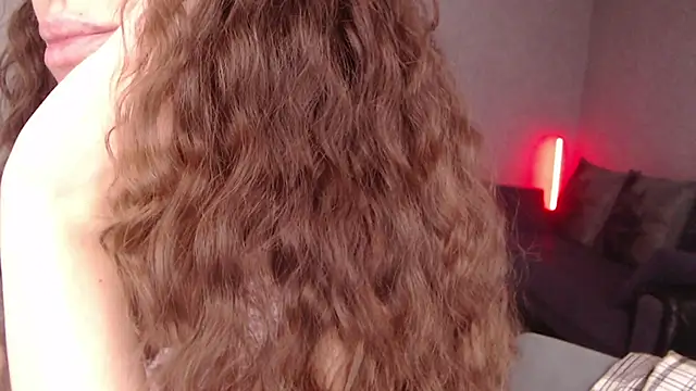 Varonica Caprii online show from 04-08-26, 08:25