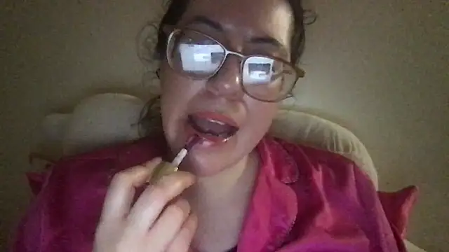 HYPHYtype online show from 02-05-25, 04:27