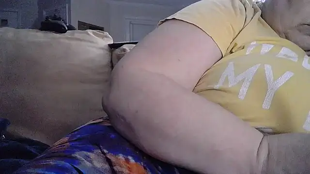 atlwebbie75 online show from 11-17-25, 12:38