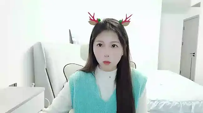 Sunset glow online show from 12-24-24, 03:05