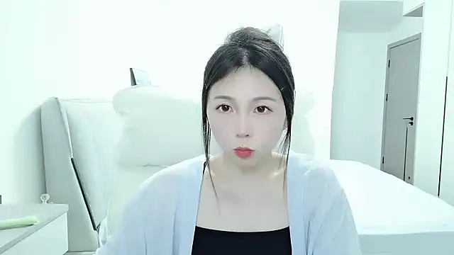 Sunset glow online show from 10-08-25, 08:45