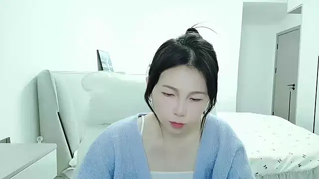 Sunset glow online show from 10-28-25, 08:29