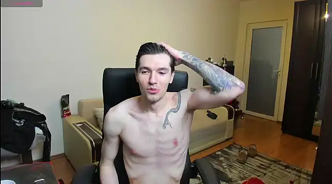 Snapshot of awesomejustin chatting on 12-25-24, 04:54 awesomejustin online show from 12-25-24, 04:54