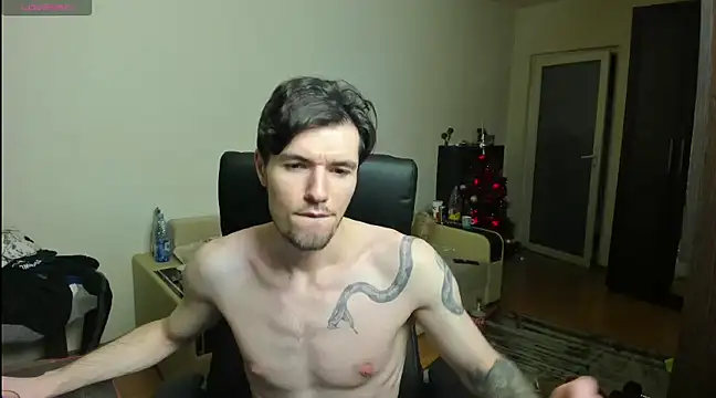 Snapshot of awesomejustin chatting on 01-07-25, 12:45 awesomejustin online show from 01-07-25, 12:45