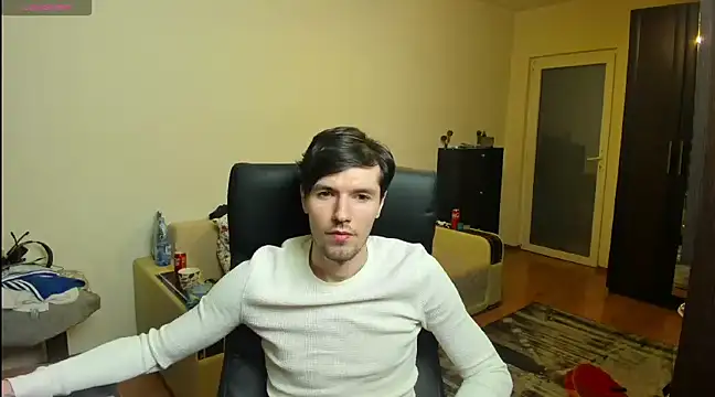 Snapshot of awesomejustin chatting on 02-05-25, 08:25 awesomejustin online show from 02-05-25, 08:25