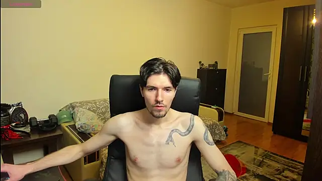 Snapshot of awesomejustin chatting on 02-18-25, 10:16 awesomejustin online show from 02-18-25, 10:16