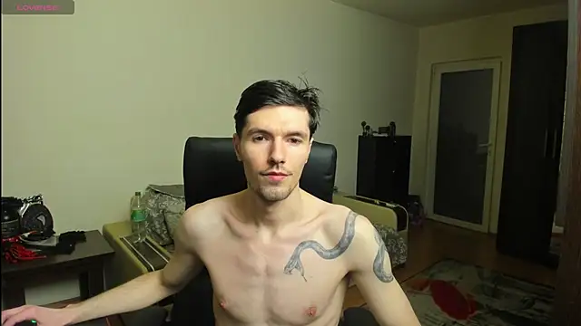 Snapshot of awesomejustin chatting on 03-02-25, 08:18 awesomejustin online show from 03-02-25, 08:18