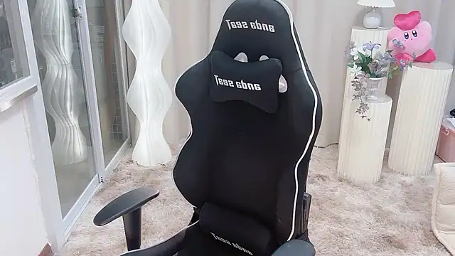 Happy Kitty online show from 03-03-25, 04:24