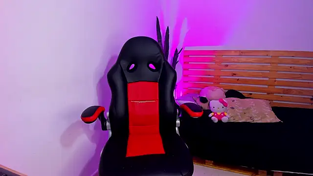 MaryJaneDove online show from 02-02-25, 02:59