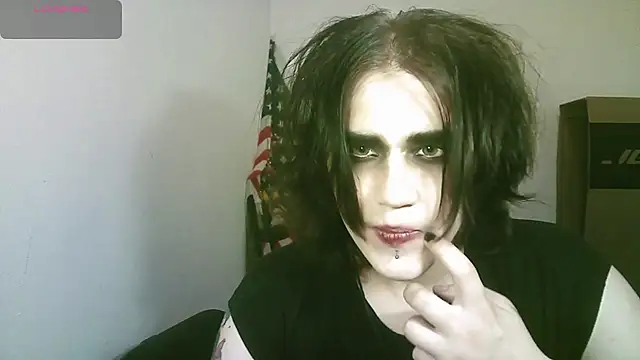 Snapshot of sademobeer chatting on 07-15-26, 10:26 sademobeer online show from 07-15-26, 10:26