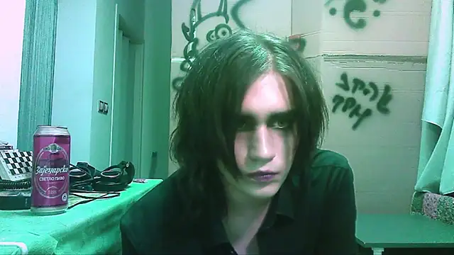 Snapshot of sademobeer chatting on 07-22-26, 12:35 sademobeer online show from 07-22-26, 12:35
