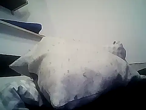 Snapshot of LenaMarie35 chatting on 03-10-25, 03:01 LenaMarie35 online show from 03-10-25, 03:01