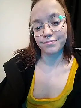 Snapshot of Aelita_bb chatting on 01-11-25, 02:36 Aelita bb online show from 01-11-25, 02:36