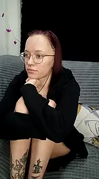 Snapshot of Aelita_bb chatting on 03-02-25, 10:48 Aelita bb online show from 03-02-25, 10:48