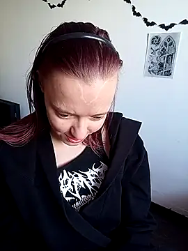 Snapshot of Aelita_bb chatting on 03-22-25, 11:11 Aelita bb online show from 03-22-25, 11:11