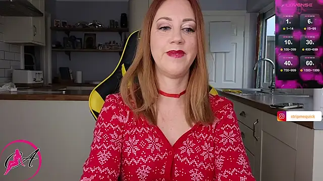 stripmequick online show from 12-09-24, 10:11