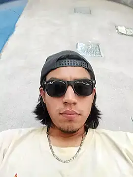 AlexAlejandro13 online show from 05-22-26, 08:36