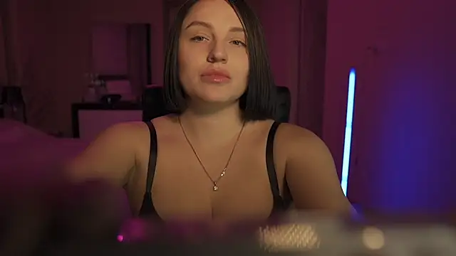 Snapshot of KillyP chatting on 01-30-25, 05:30 KillyP online show from 01-30-25, 05:30