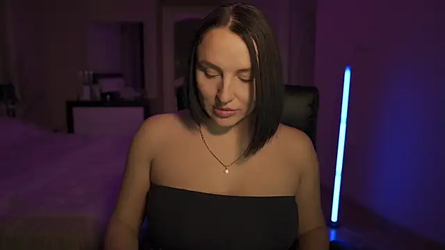 Snapshot of KillyP chatting on 02-11-25, 06:22 KillyP online show from 02-11-25, 06:22