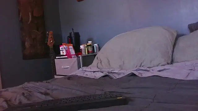 hpluvsplata online show from 11-02-25, 01:35