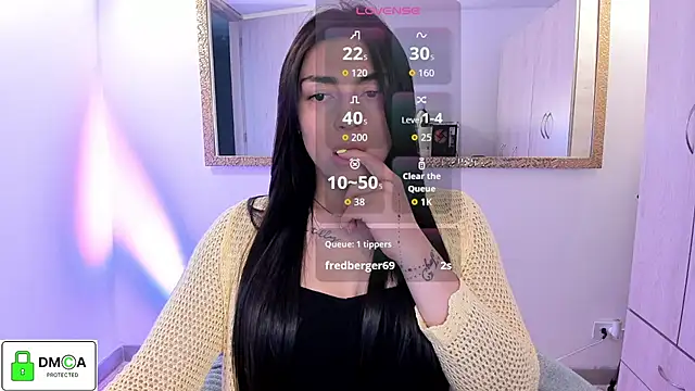 EricaVanderhill online show from 11-23-25, 10:20