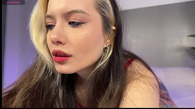  blowjob queen online show from 05-20-26, 11:11