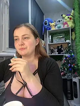 CandyShoopp online show from 12-25-24, 05:47