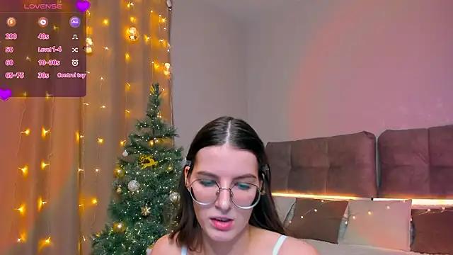 Snapshot of AriellaTesk chatting on 01-04-25, 08:49 AriellaTesk online show from 01-04-25, 08:49