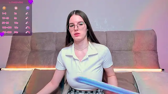 Snapshot of AriellaTesk chatting on 03-19-25, 04:47 AriellaTesk online show from 03-19-25, 04:47