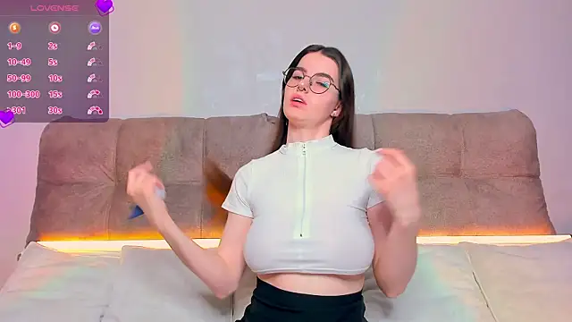 AriellaTesk online show from 04-02-26, 03:04