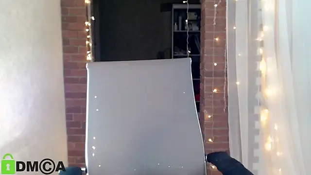 Snapshot of ms_kelarini chatting on 01-23-25, 05:52 ms kelarini online show from 01-23-25, 05:52