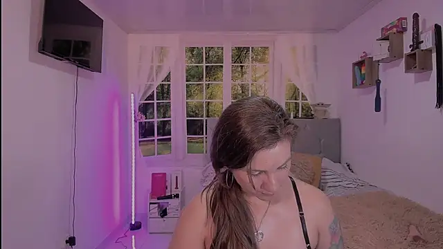 vanessabrown  online show from 03-31-26, 04:51