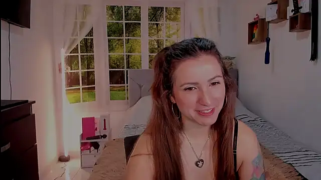 vanessabrown  online show from 06-01-26, 03:58