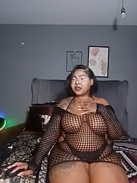 PearlSexxy69 online show from 07-30-26, 04:44