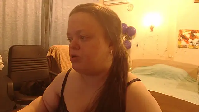 Janiffer MiMi online show from 12-31-24, 04:16