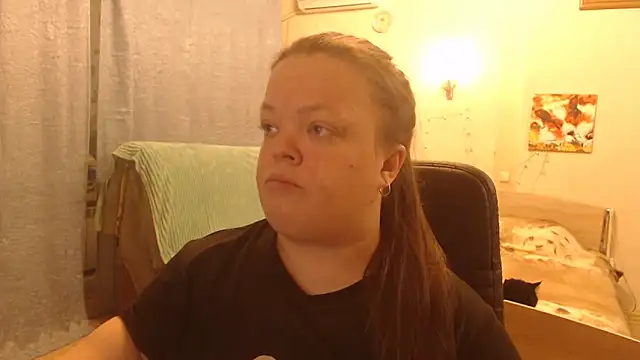 Janiffer MiMi online show from 02-18-25, 04:37