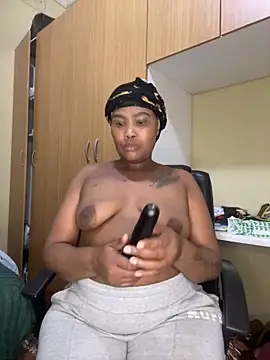 BADFATASS85 online show from 06-21-26, 12:13