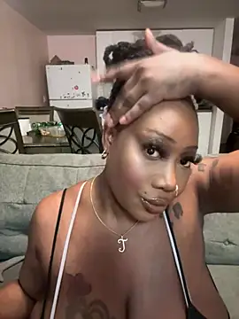 Snapshot of Cherishcherrysha chatting on 01-04-25, 05:26 Cherishcherrysha online show from 01-04-25, 05:26